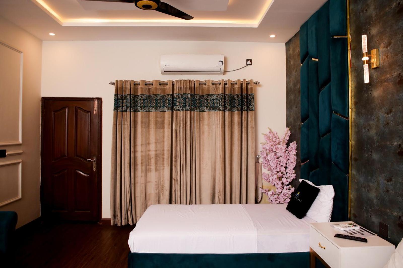 איסלמאבד Elite Elegance Inn Isb מראה חיצוני תמונה